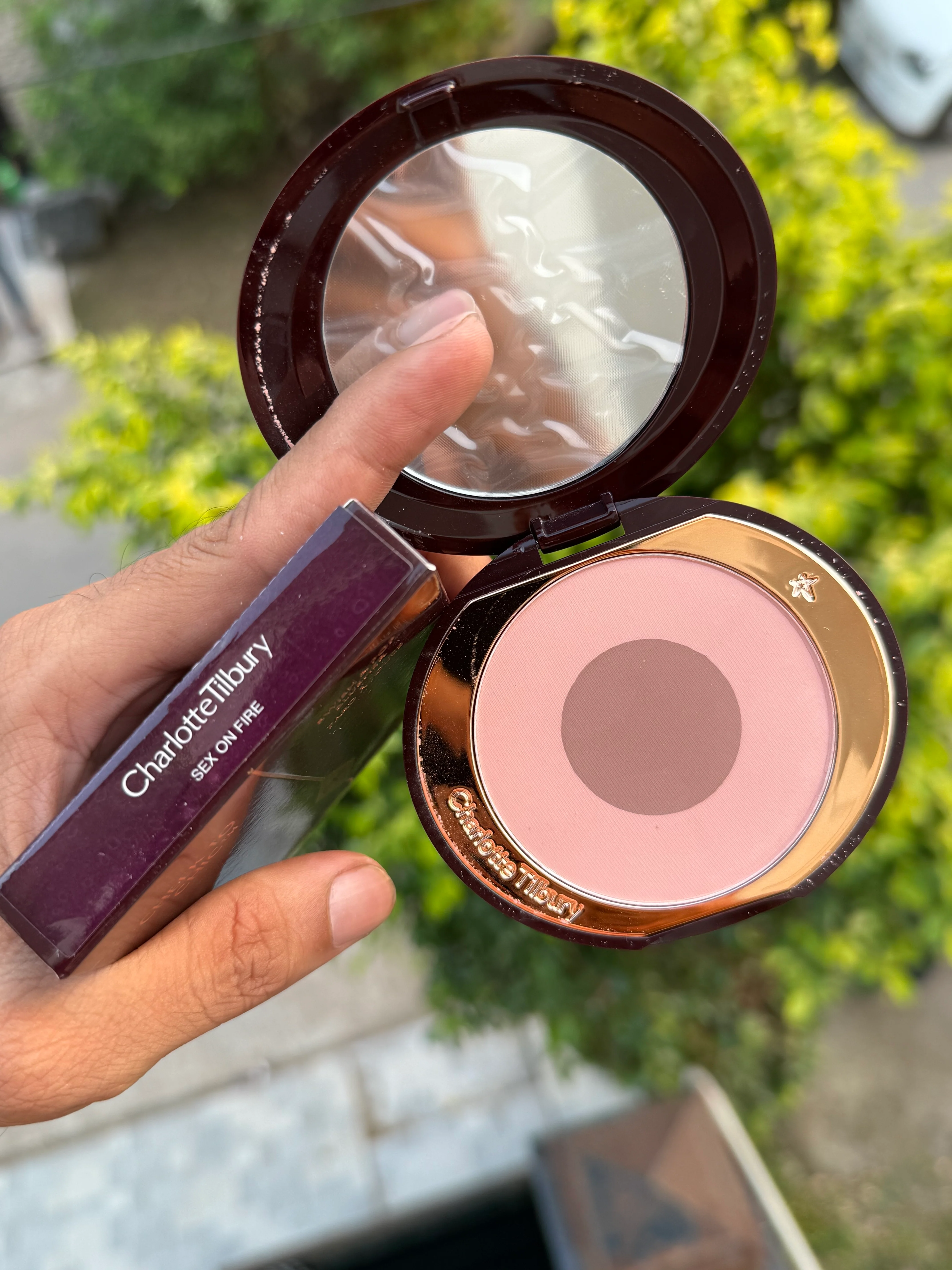Charlotte Tilbury Sex On Fair - Image 2